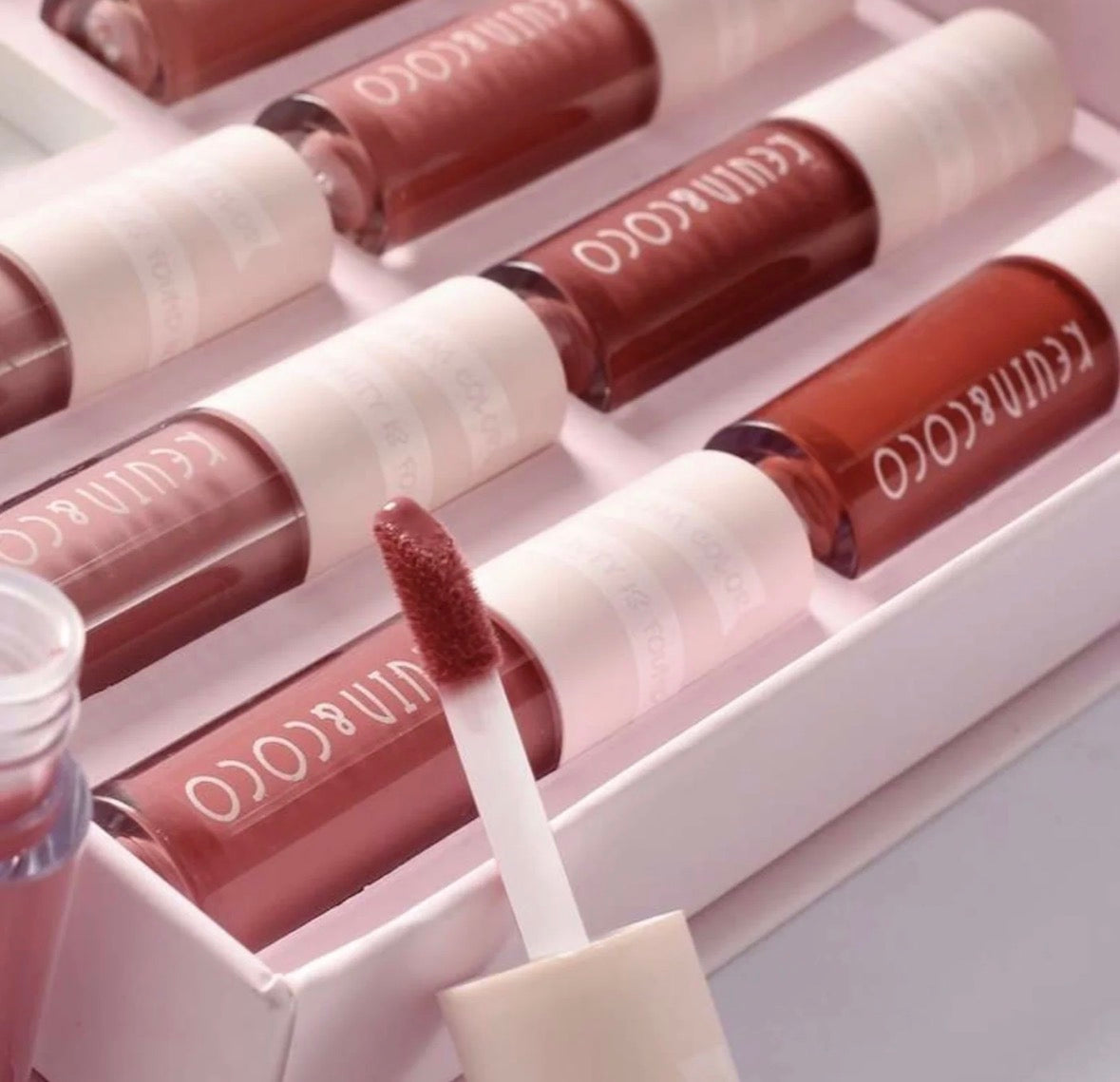 Coffret de Gloss Kevin & Coco – 12 Cores Matte 💖✨